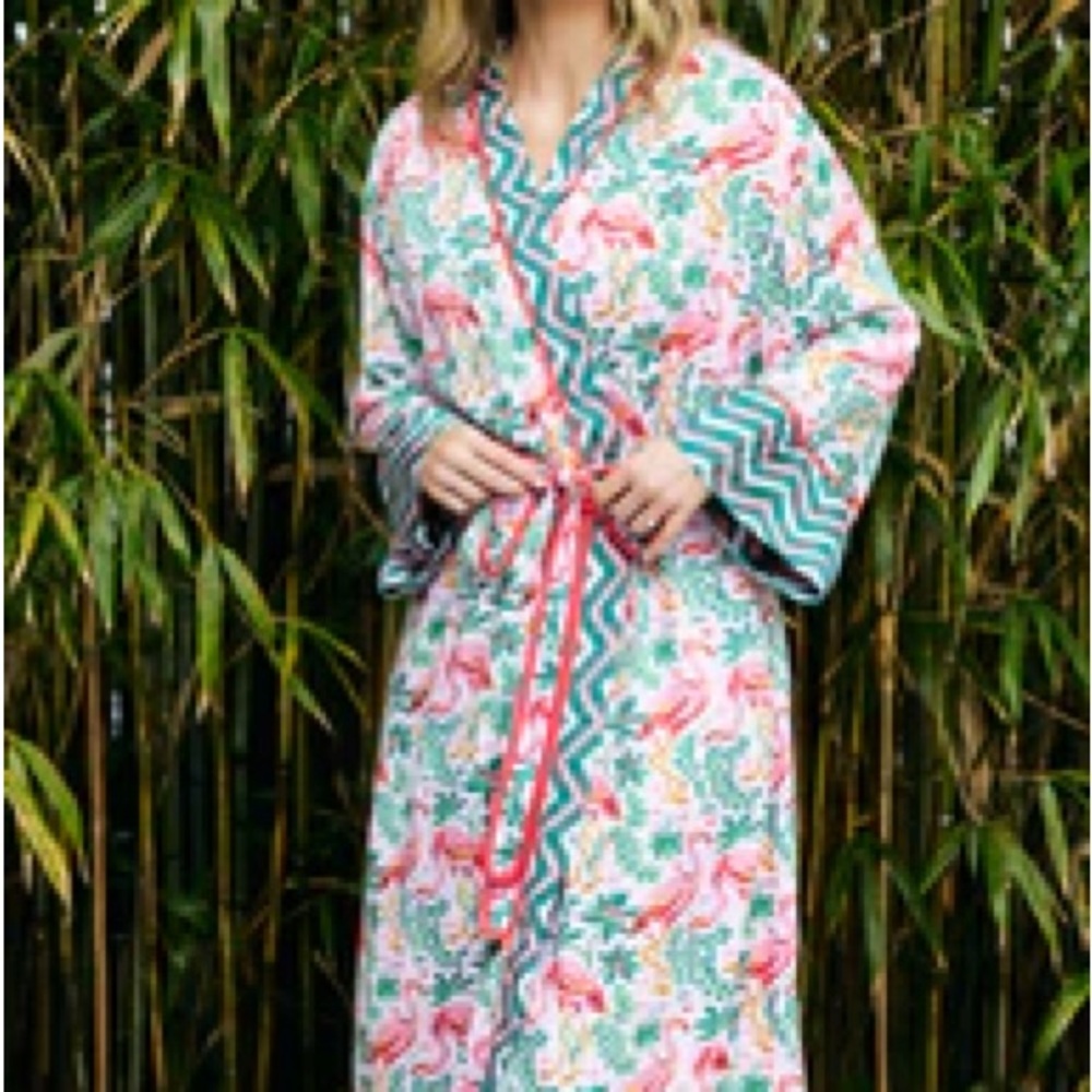 Printfresh Eco—Satin Flock of Flamingos Robe NWT